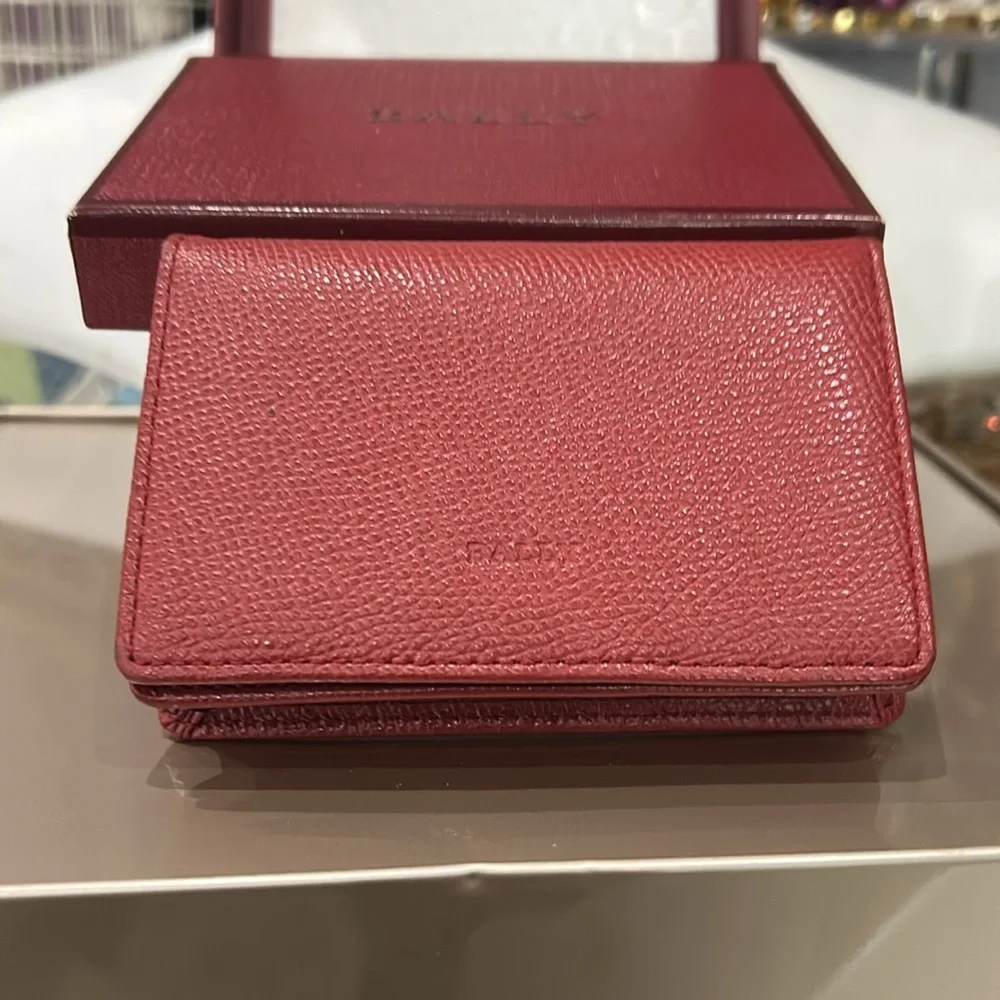 Bally Red Leather Card‎ Holder